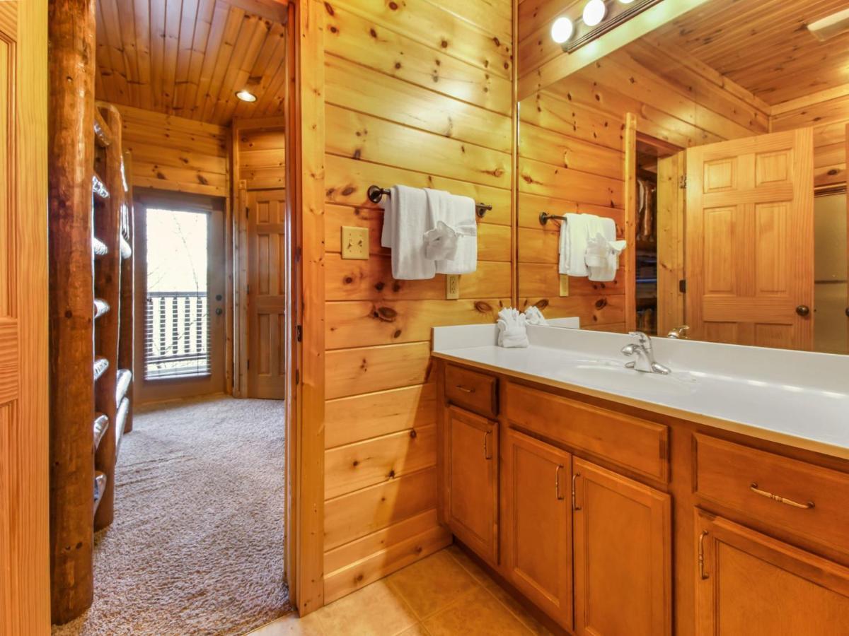 Big Sky Lodge II Gatlinburg Exterior photo